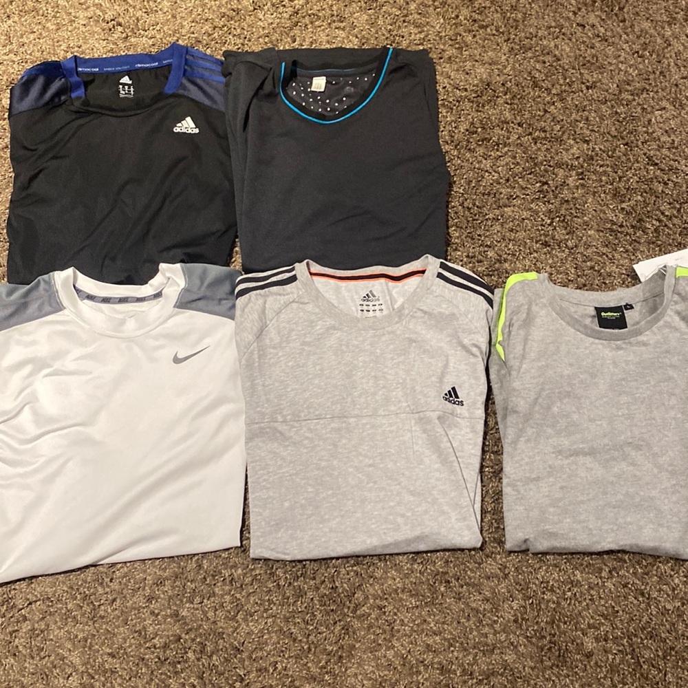 ASSORTMENT OF GYM SHIRTS (ADIDAS, NIKE)